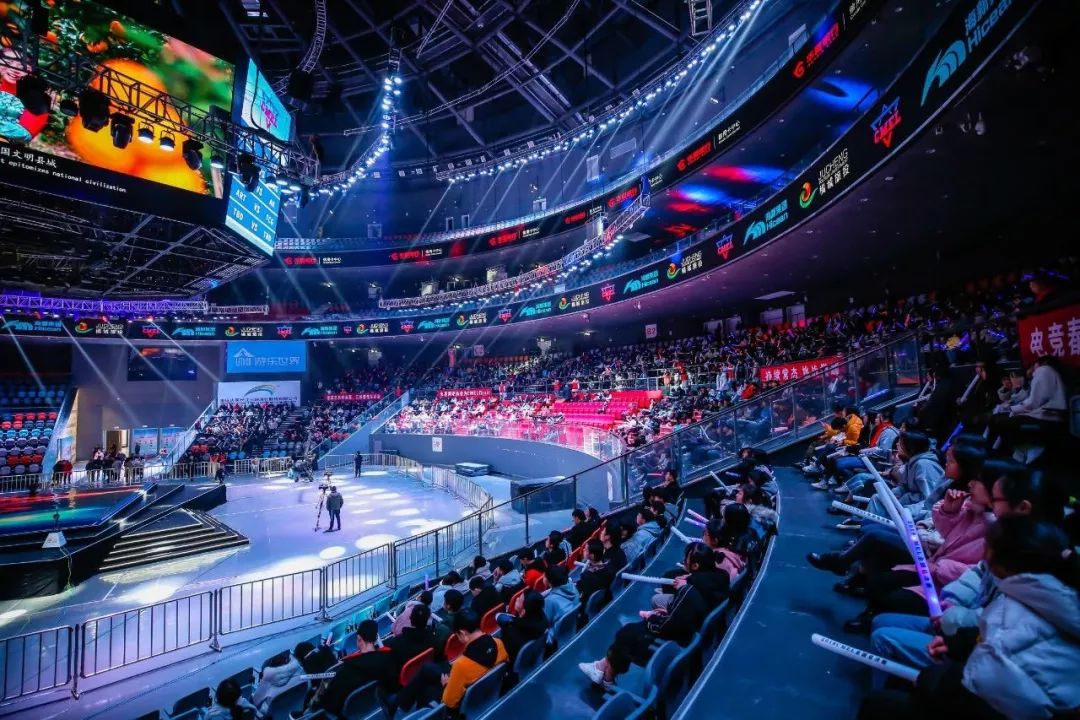 上熠熠生辉 上熠熠生辉