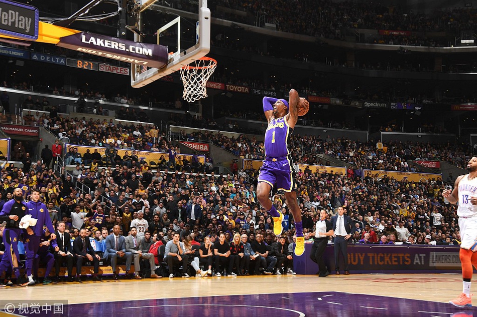 新疆男篮的 新疆男篮的