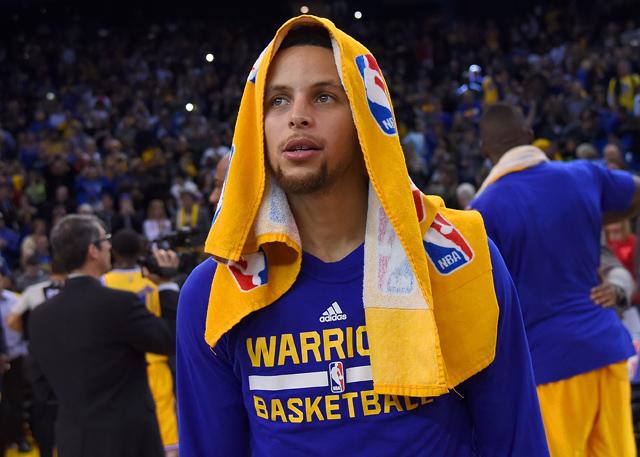 强调中路防 强调中路防